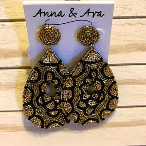 ANNA & AVA EARRINGS